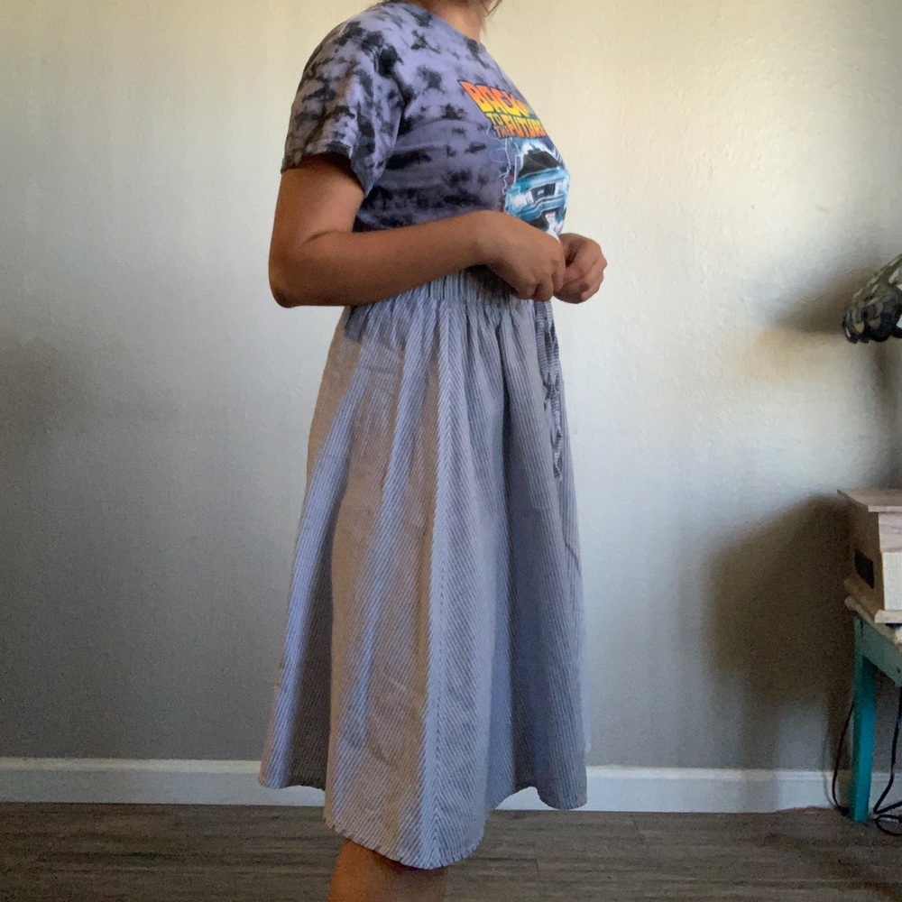 White and blue stripped circle skirt 🦋
